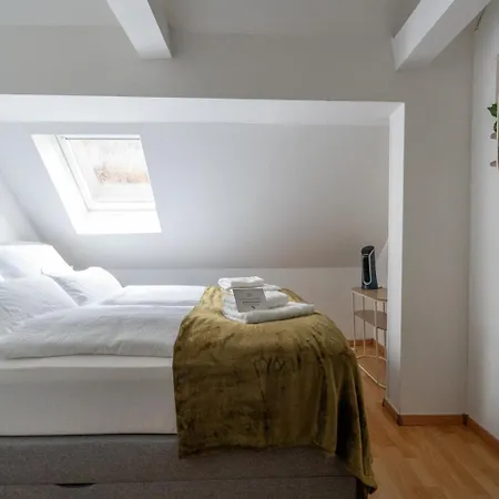 Coy - Spacious For Companies, Groups & Workers *