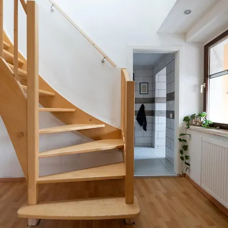 Daire Coy - Spacious For Companies, Groups & Workers *