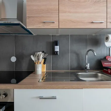 Coy - Spacious For Companies, Groups & Workers Apartment