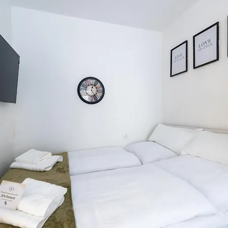 Daire Coy - Spacious For Companies, Groups & Workers