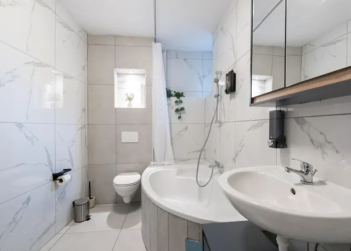 Coy - Spacious For Companies, Groups & Workers 아파트