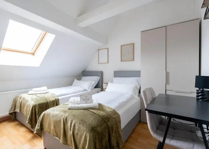 Coy - Spacious For Companies, Groups & Workers Apartment