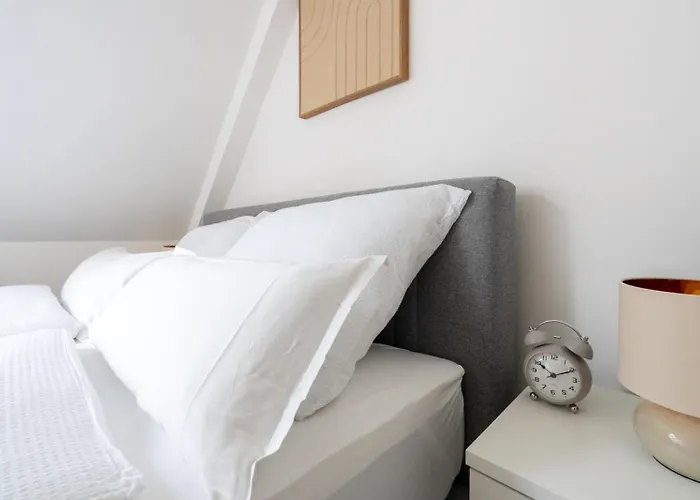 Coy - Spacious For Companies, Groups & Workers 아파트 *