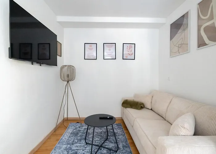 Coy - Spacious For Companies, Groups & Workers